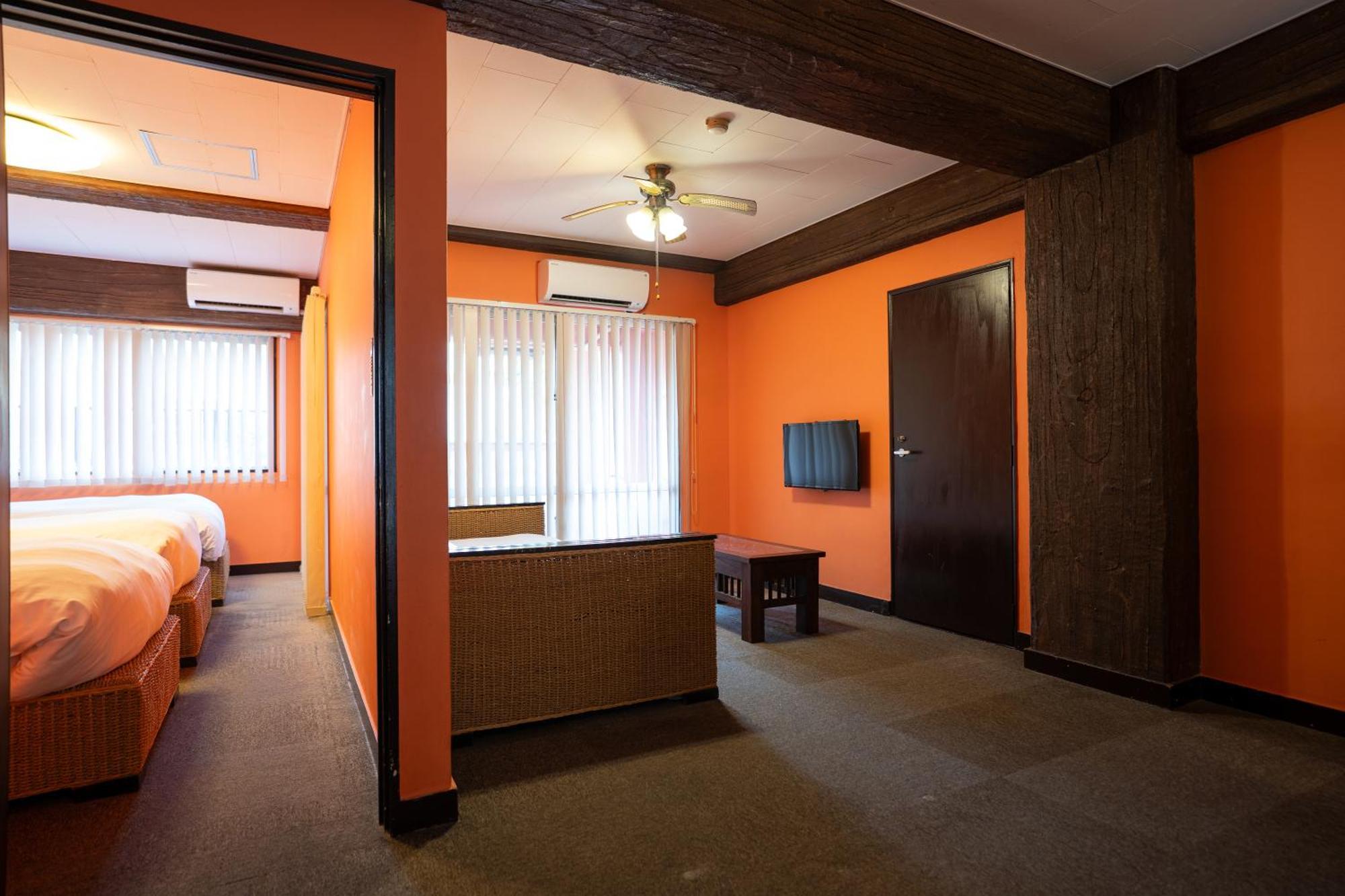 Royal Hotel Yomitan Bagian luar foto