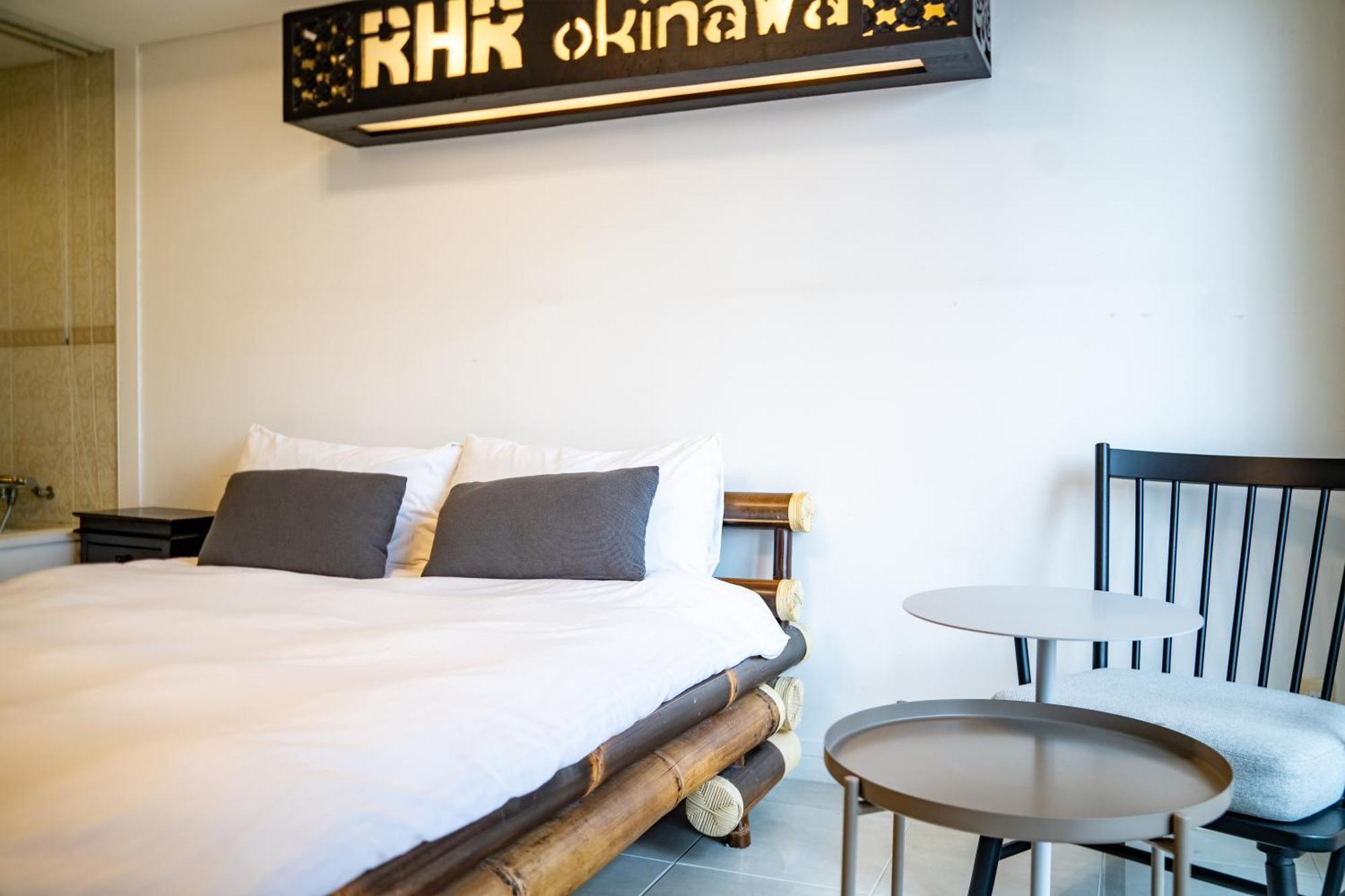 Royal Hotel Yomitan Bagian luar foto